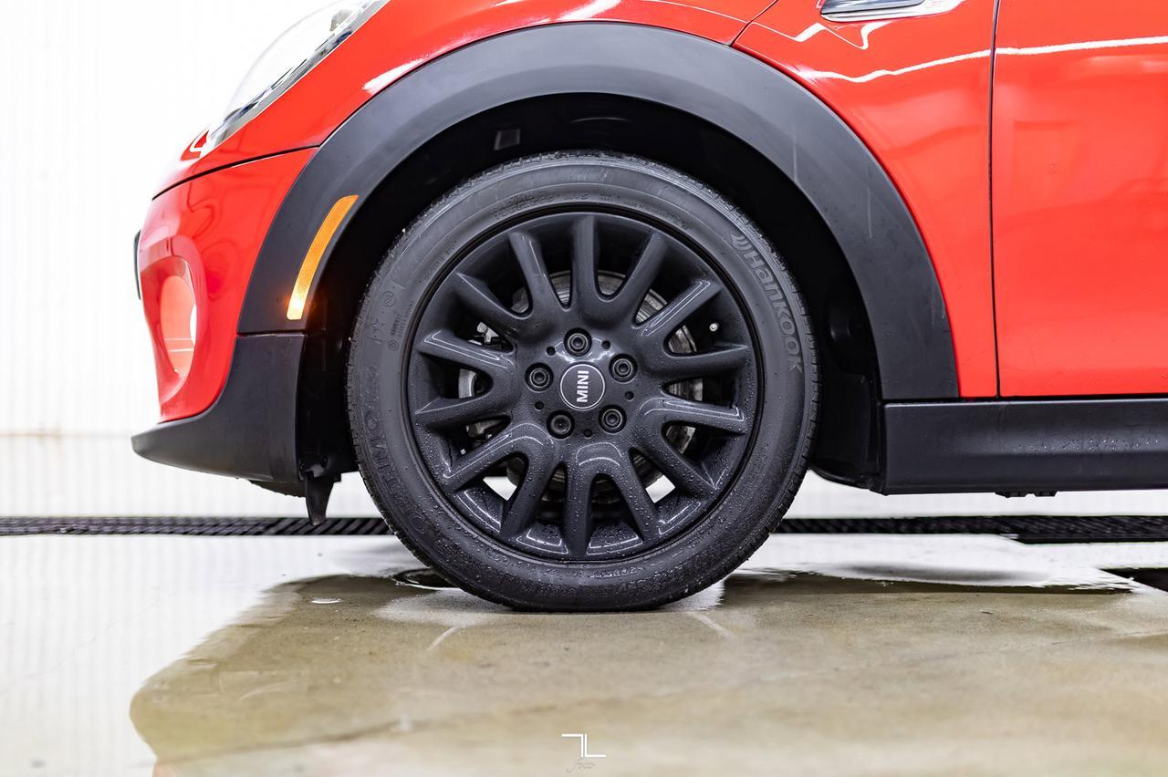 2020 Mini Cooper 3 Door Hatchback Sport Leather Roof BCam Red Deer AB