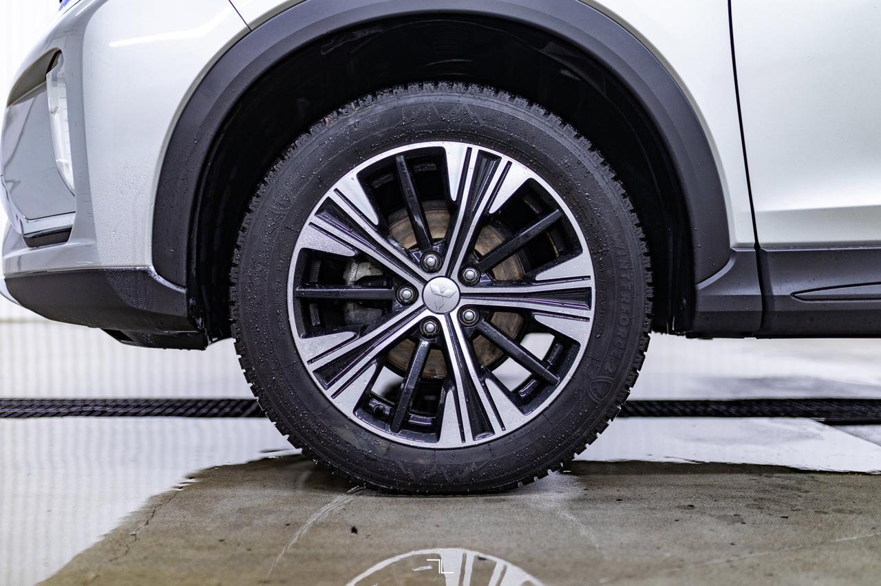 2020 Mitsubishi Eclipse Cross AWD ES BCam Red Deer AB