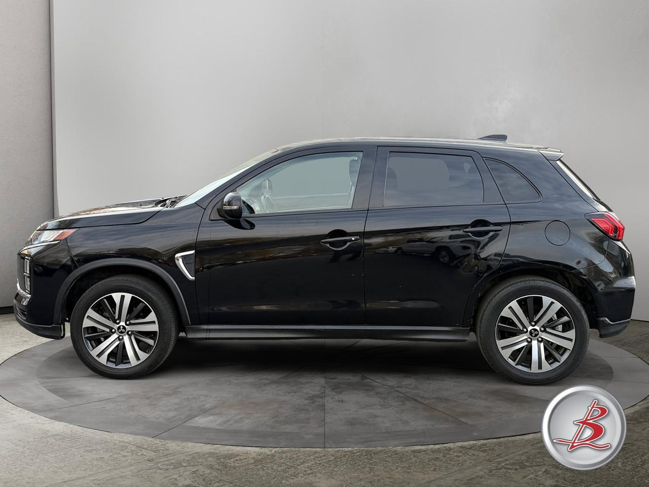 2020 Mitsubishi Outlander Sport SE photo 4