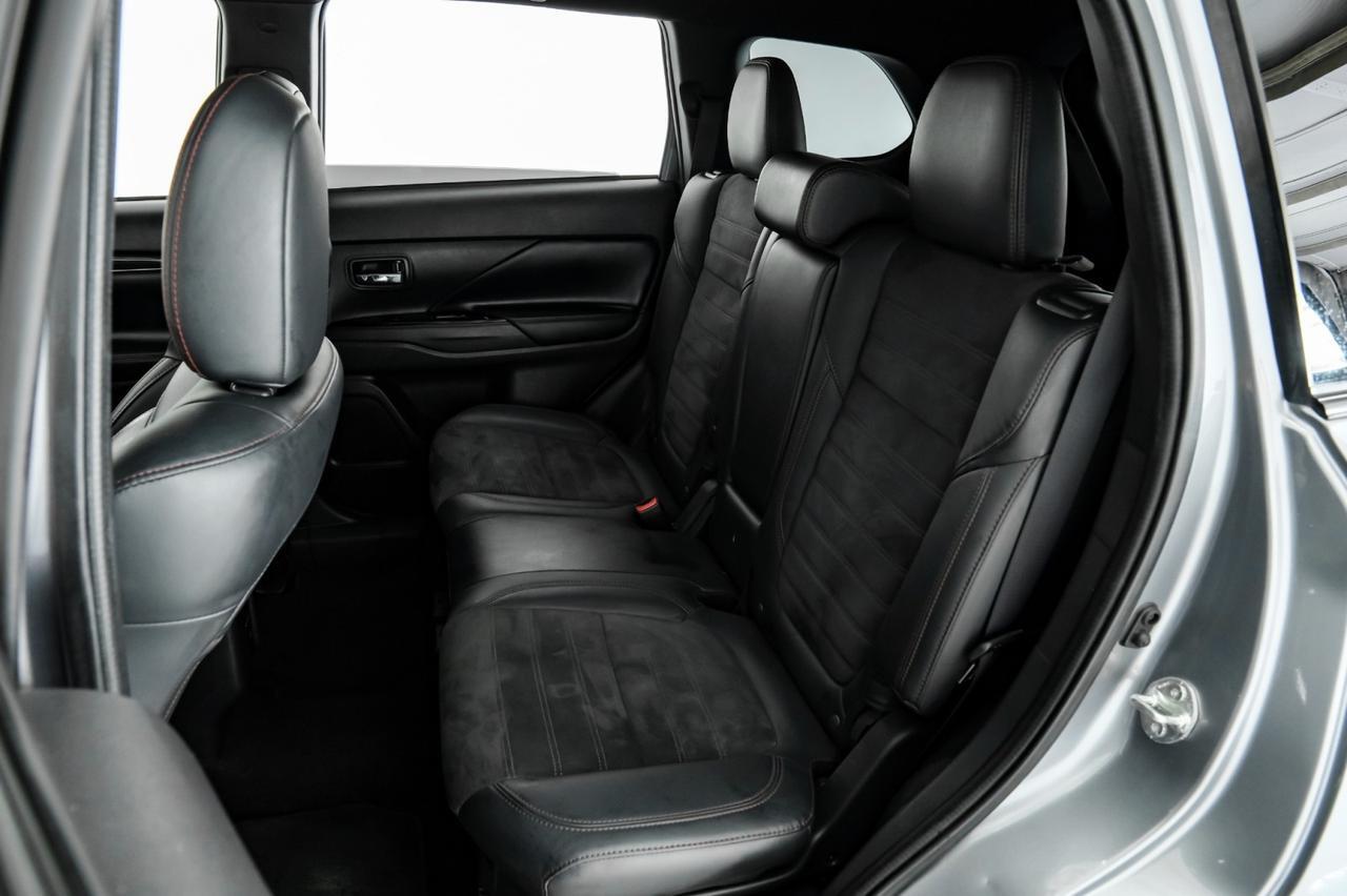2020 Mitsubishi Outlander BLIND SPOT ASSIST LANE CHANGE ASSIST FORWARD COLLISION ALERT HEA Carrollton TX