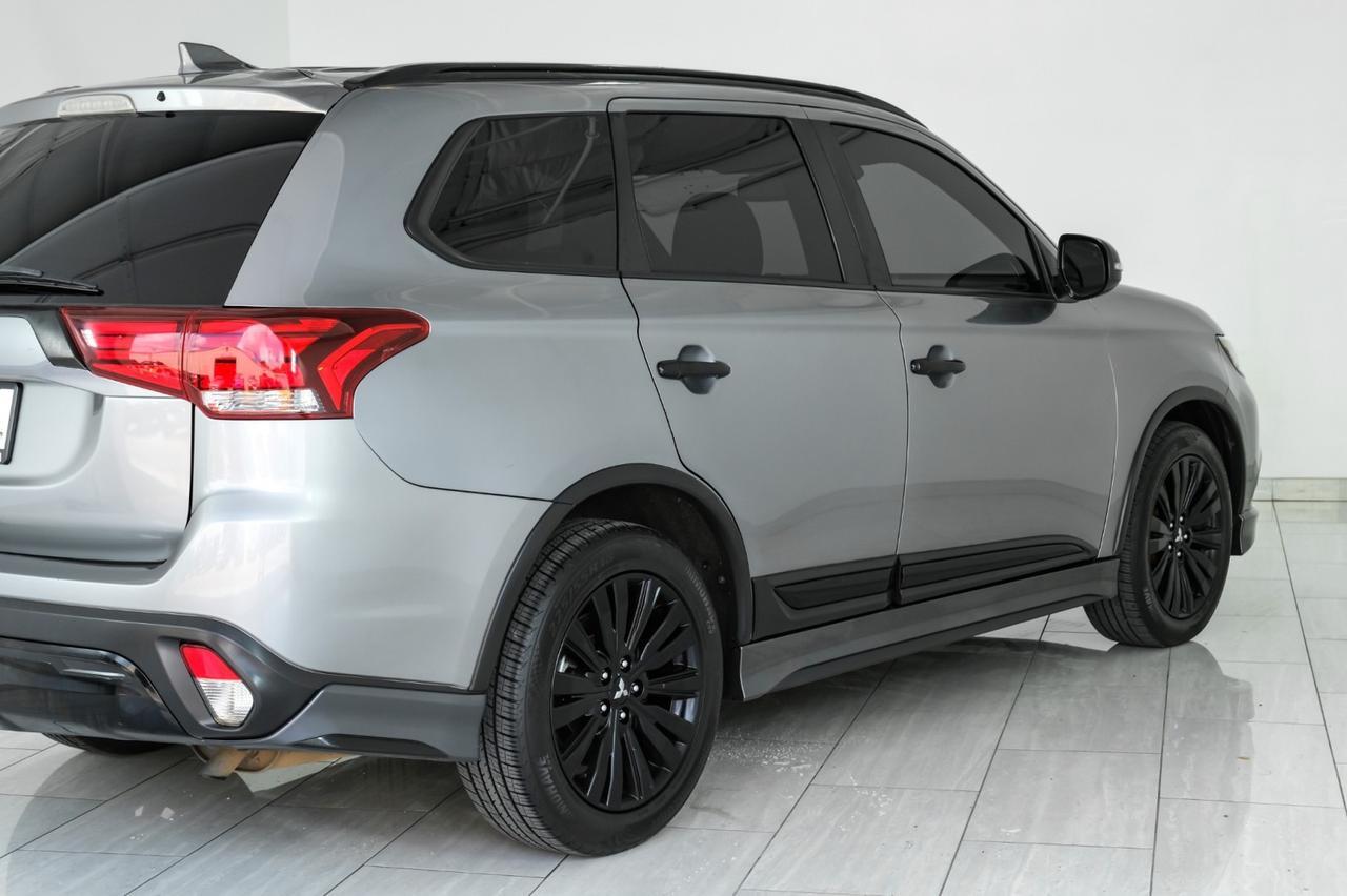 2020 Mitsubishi Outlander BLIND SPOT ASSIST LANE CHANGE ASSIST FORWARD COLLISION ALERT HEA Carrollton TX