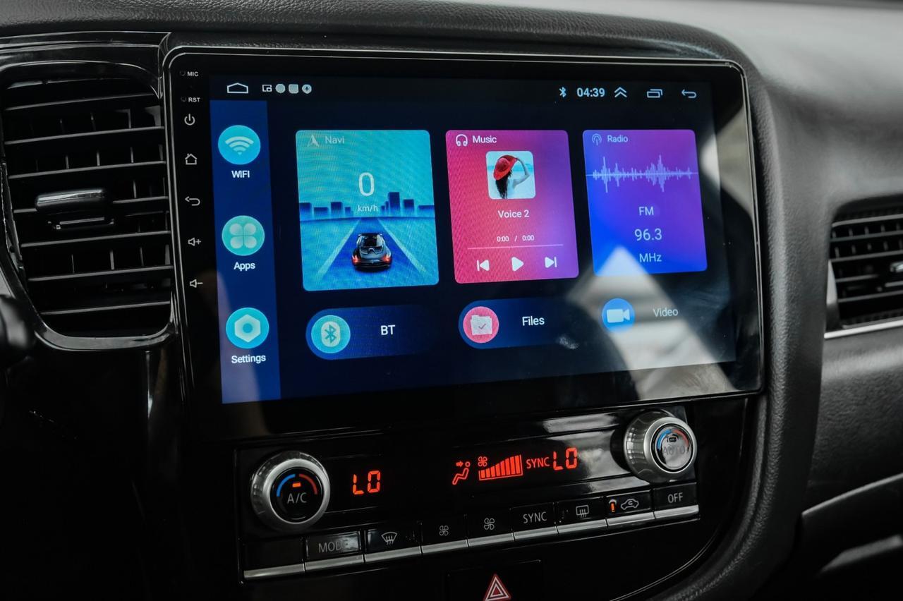 2020 Mitsubishi Outlander BLIND SPOT ASSIST LANE CHANGE ASSIST FORWARD COLLISION ALERT HEA Carrollton TX