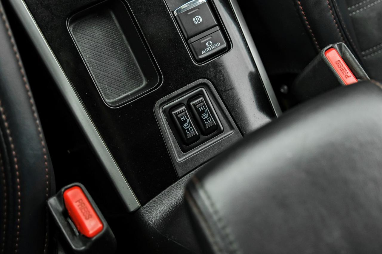 2020 Mitsubishi Outlander BLIND SPOT ASSIST LANE CHANGE ASSIST FORWARD COLLISION ALERT HEA Carrollton TX