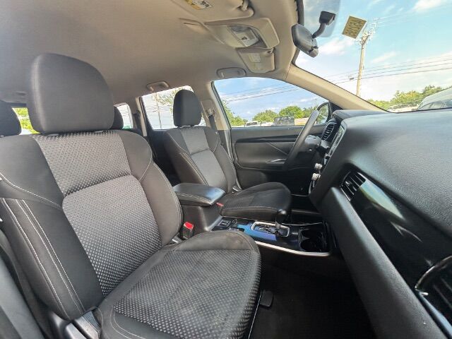 2020 Mitsubishi Outlander ES 2.4 Round Rock TX