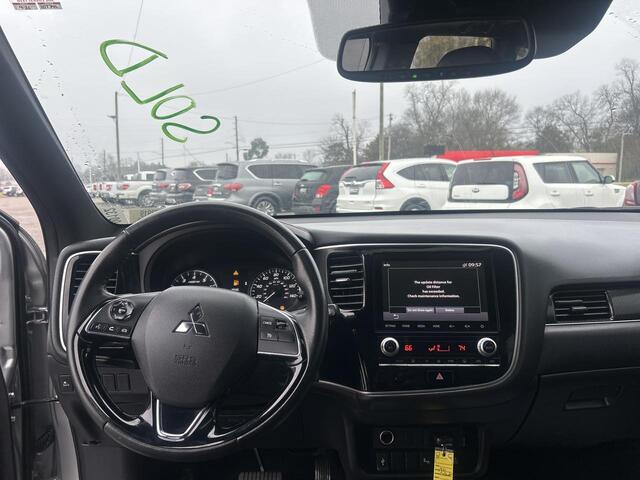 2020 Mitsubishi Outlander LE 2.4 Meridian MS