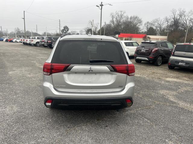 2020 Mitsubishi Outlander LE 2.4 Meridian MS