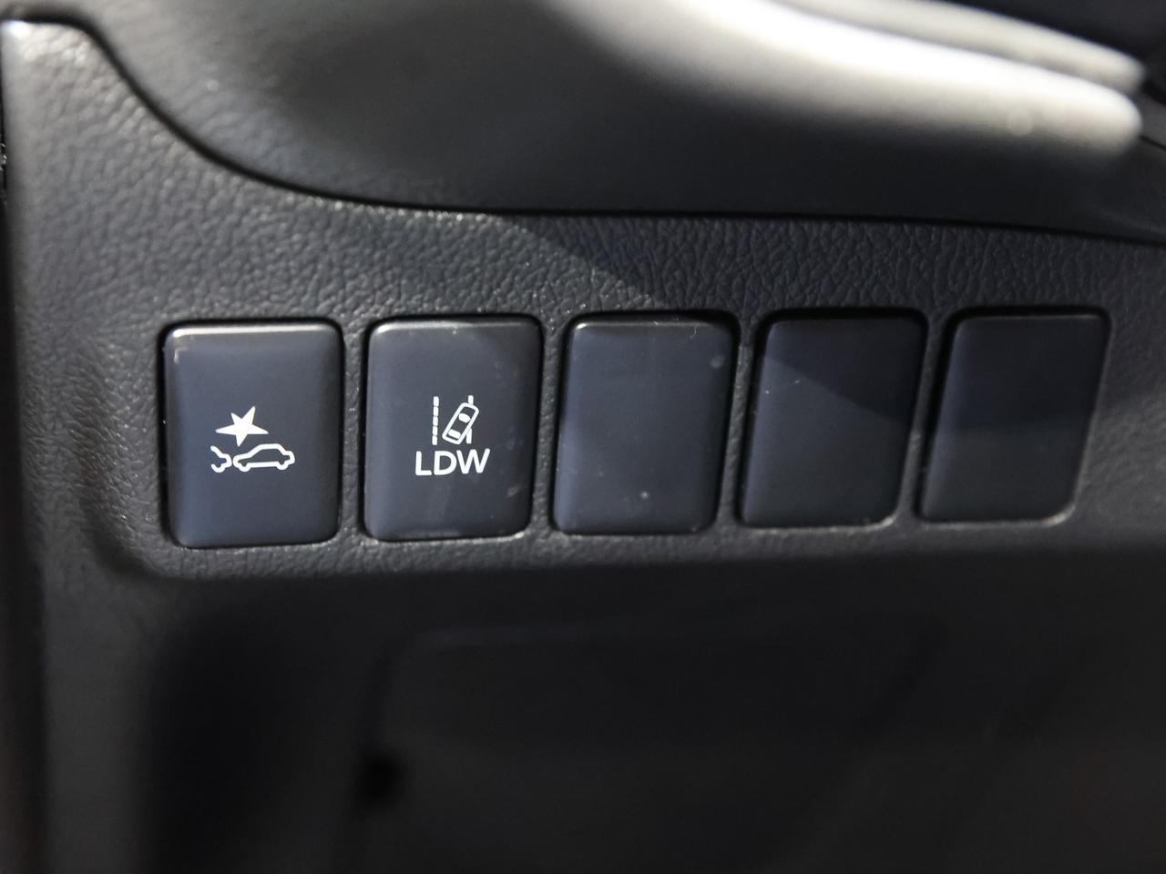 2020 Mitsubishi Outlander LE AWD 7-Passenger Cranberry PA