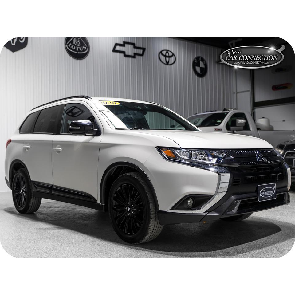 2020 Mitsubishi Outlander LE AWD 7-Passenger Cranberry PA
