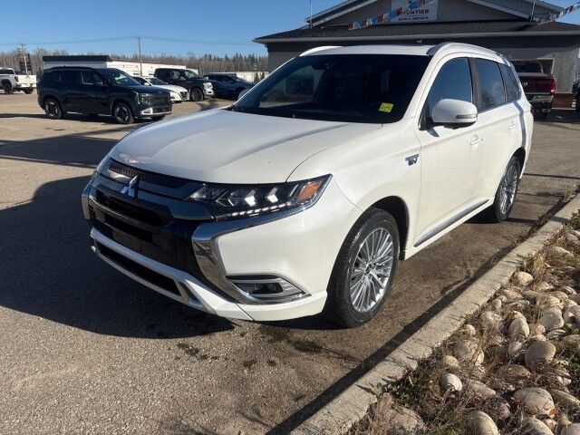 2020 Mitsubishi Outlander PHEV SE