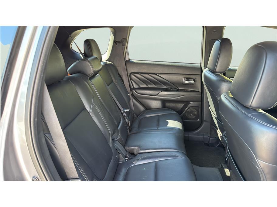 2020 Mitsubishi Outlander PHEV SEL Sport Utility 4D Folsom CA