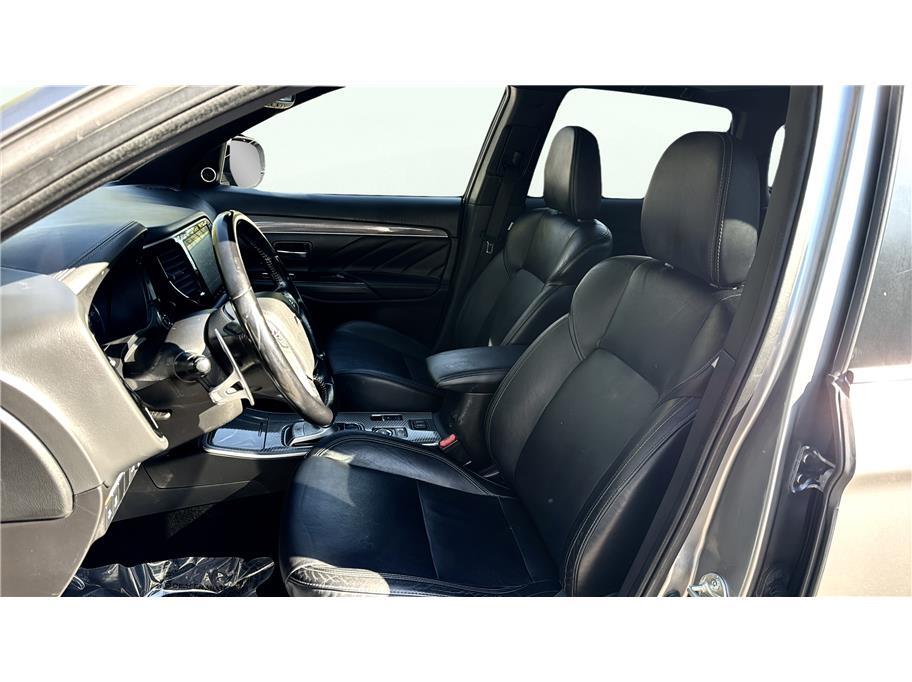 2020 Mitsubishi Outlander PHEV SEL Sport Utility 4D Folsom CA