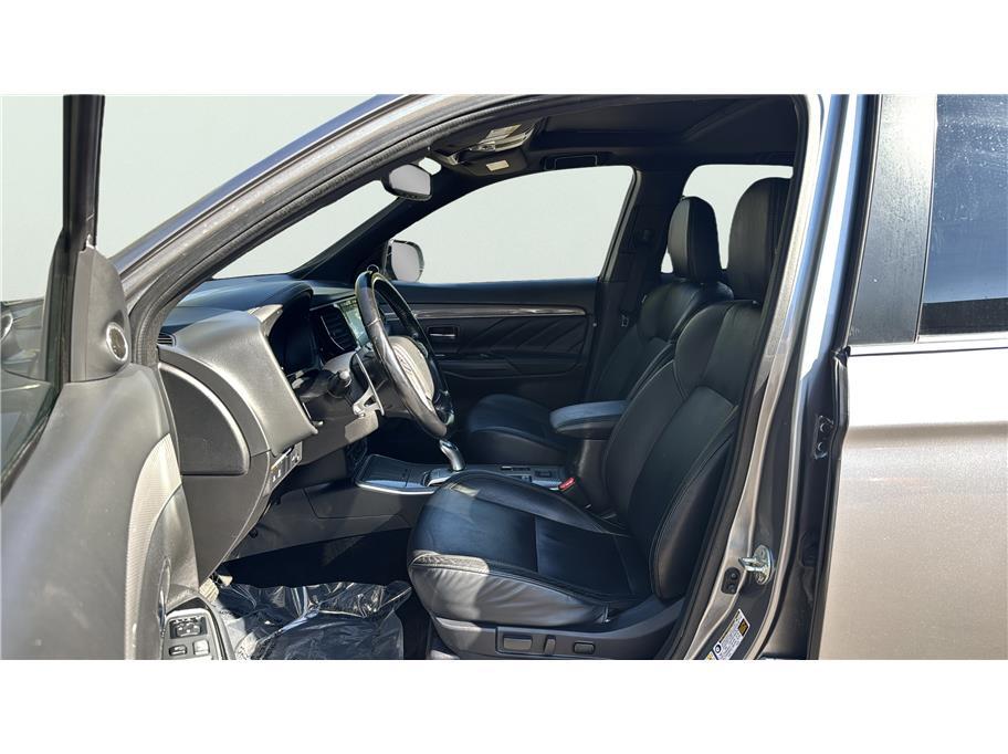 2020 Mitsubishi Outlander PHEV SEL Sport Utility 4D Folsom CA