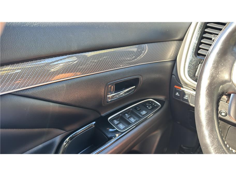 2020 Mitsubishi Outlander PHEV SEL Sport Utility 4D Folsom CA