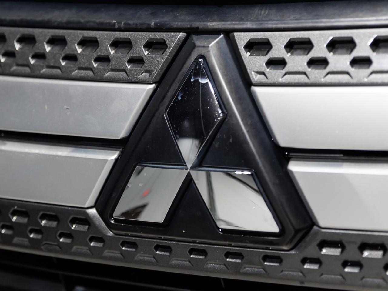 2020 Mitsubishi Outlander SE AWD Cranberry PA