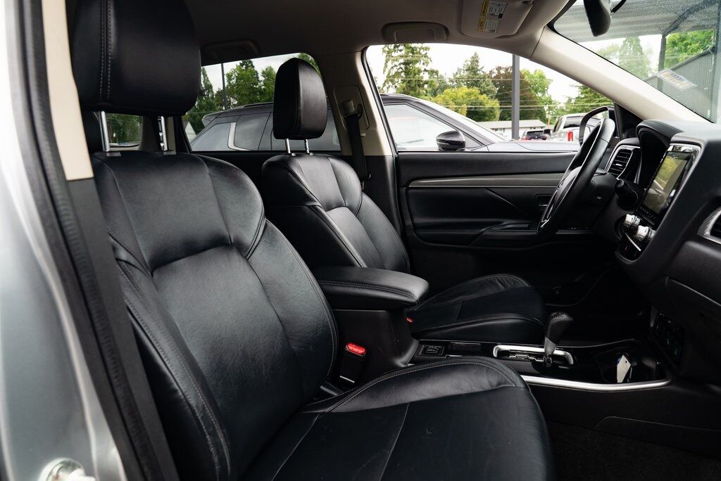 2020 Mitsubishi Outlander SE Milwaukie OR