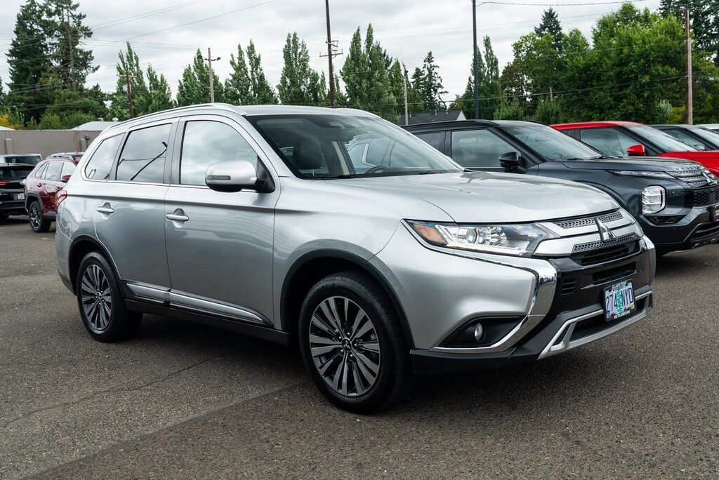 2020 Mitsubishi Outlander SE Milwaukie OR