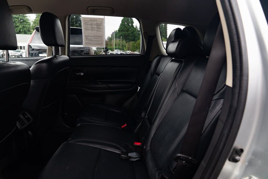 2020 Mitsubishi Outlander SE Milwaukie OR