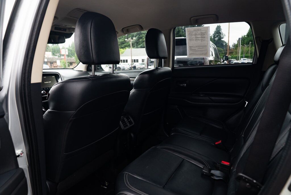 2020 Mitsubishi Outlander SE Milwaukie OR