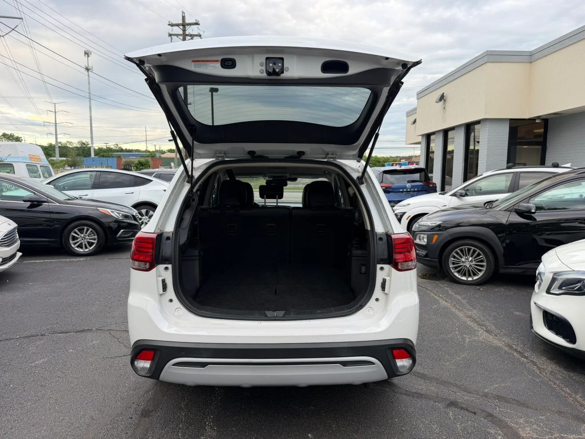 2020 Mitsubishi Outlander SEL Sport Utility 4D Cincinnati OH