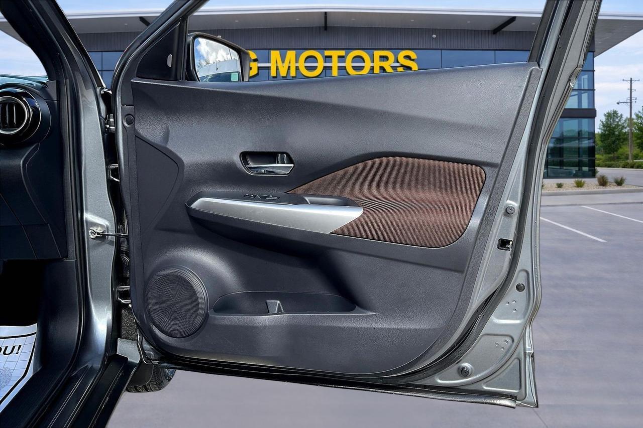 2020 NISSAN KICKS SR Houston TX