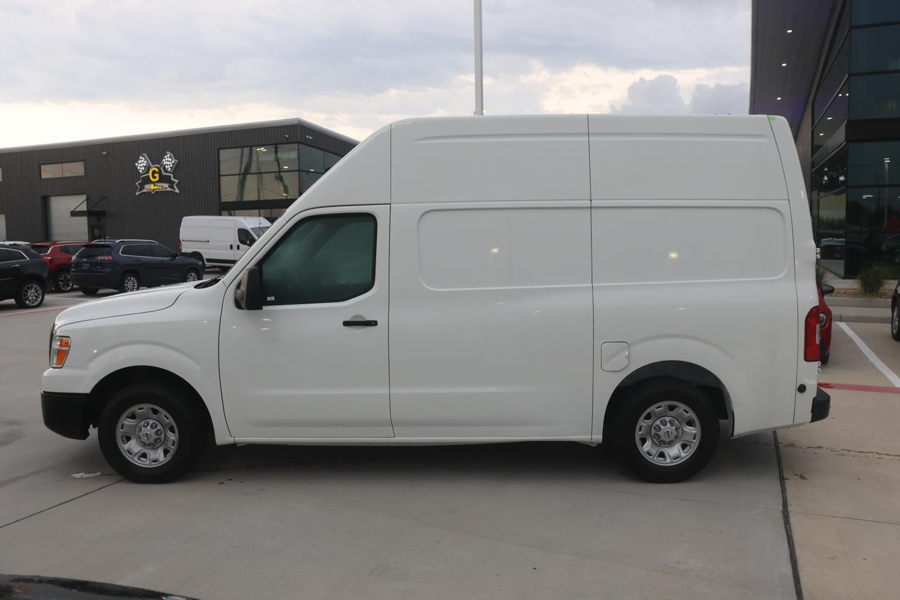 2020 NISSAN NV 2500 S Houston TX