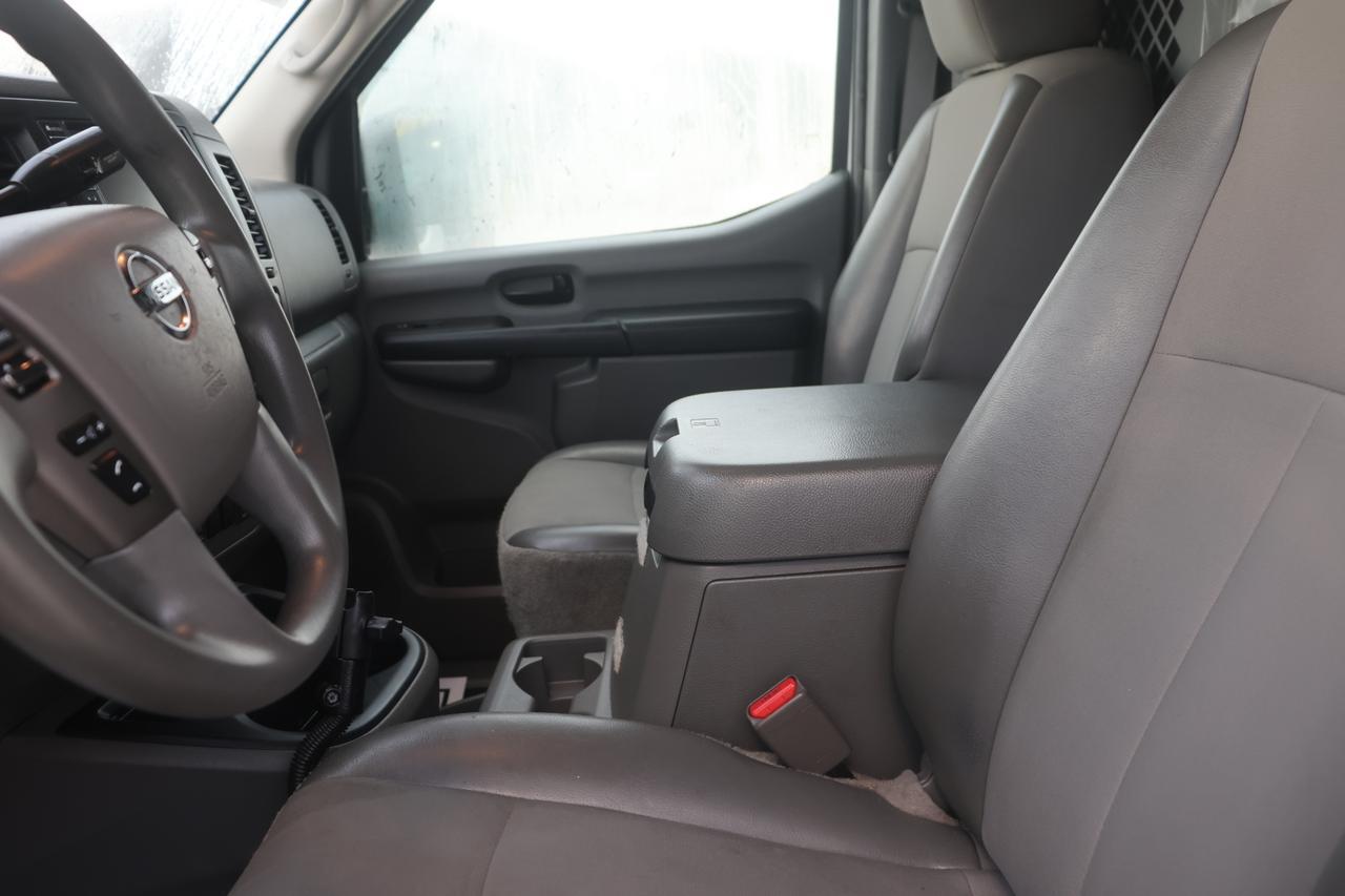 2020 NISSAN NV 2500 S Houston TX
