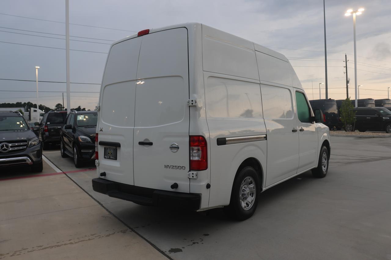 2020 NISSAN NV 2500 S Houston TX