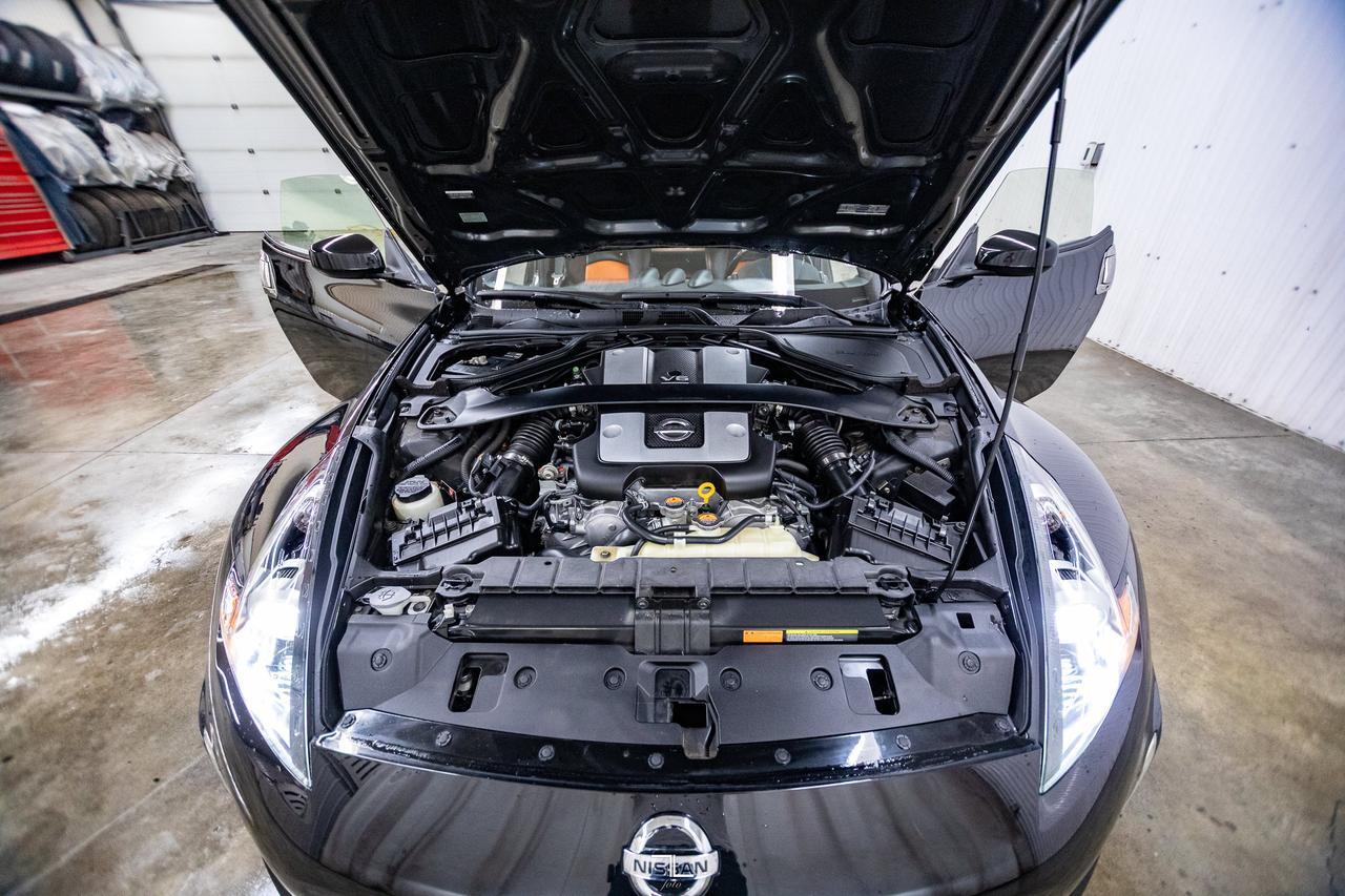 2020 Nissan 370Z Coupe 2 Door Coupe 6-Speed Leather BCam Red Deer AB
