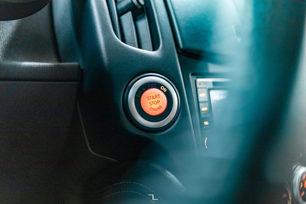 2020 Nissan 370Z Coupe 2 Door Coupe 6-Speed Leather BCam Red Deer AB