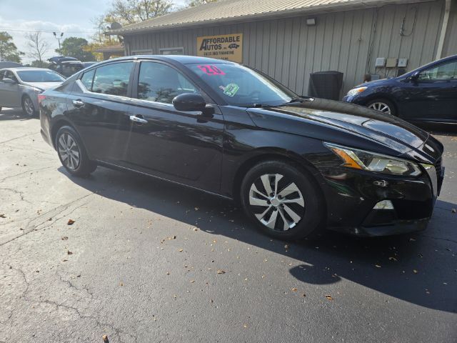 2020 Nissan Alitma S FWD Elgin IL