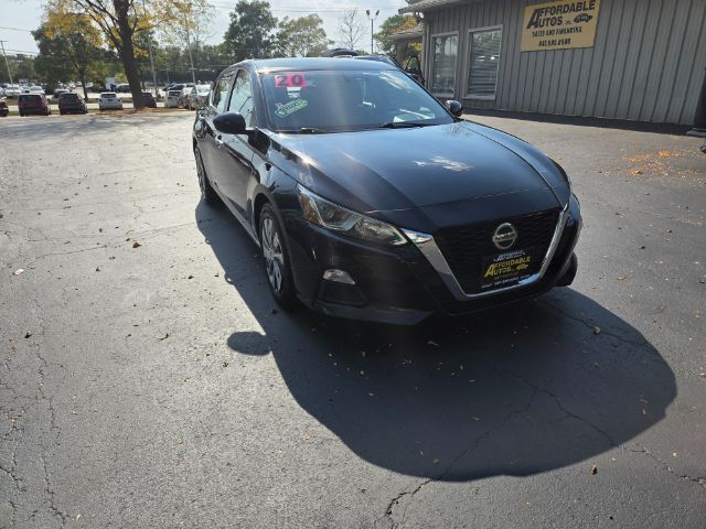 2020 Nissan Alitma S FWD Elgin IL