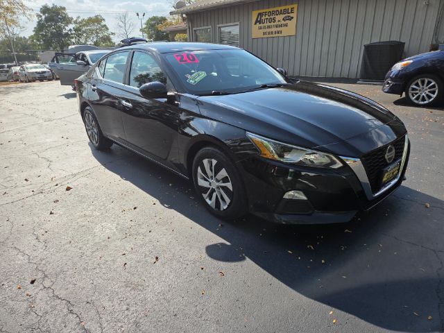 2020 Nissan Alitma S FWD Elgin IL