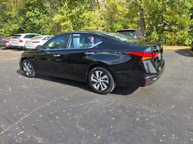 2020 Nissan Alitma S FWD Elgin IL