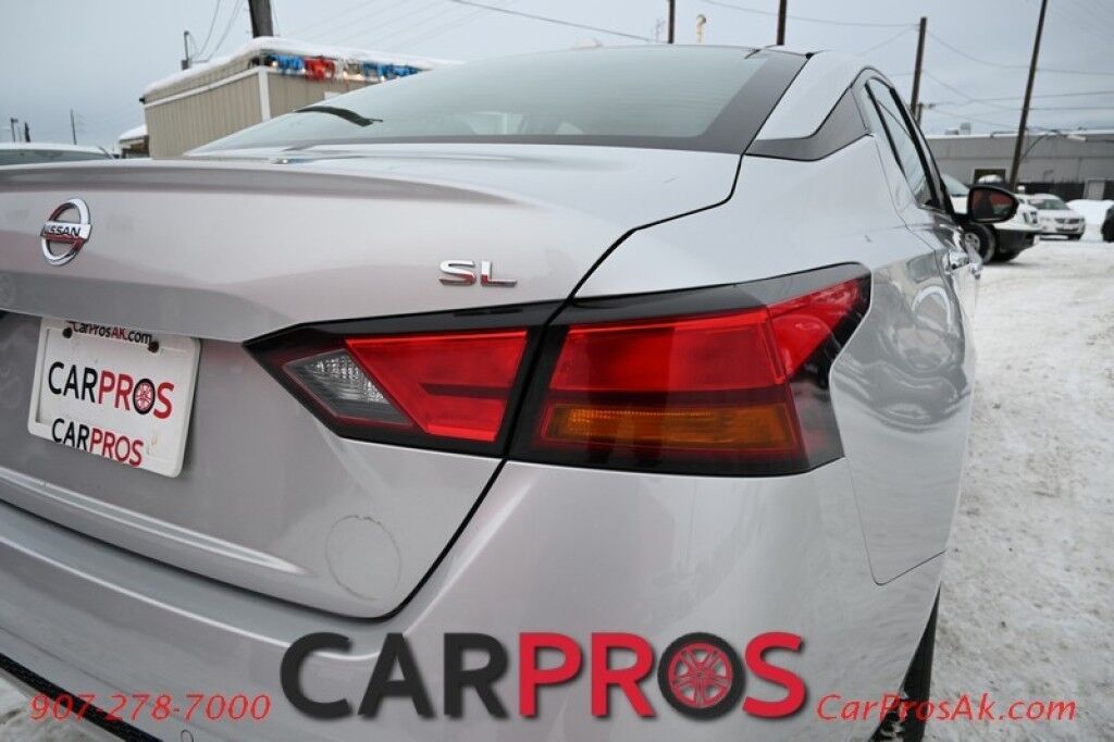 2020 Nissan Altima 2.5 SL - Power & Heated Leather Seats - Remote Start - Heated Steering Wheel - Power Sunroof - Navigation - Bluetooth - Bose Premium Sound - Blind Spot/Rear Cross Traffice/Lane Assist Anchorage AK