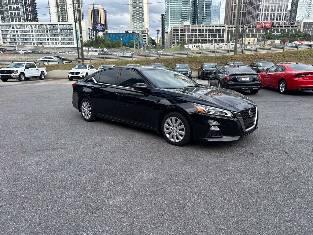 2020 Nissan Altima 2.5 SR
