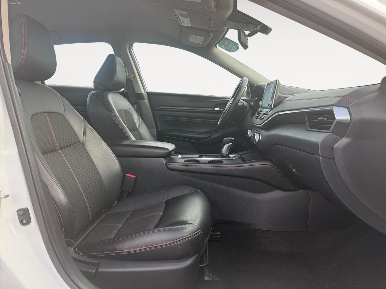 2020 Nissan Altima 2.5 SR, BACKUP CAMERA, APPLE CARPLAY/ANDROID AUTO, POWER MIRRORS, KEYLESS ENTRY, REMOTE START, THIS IS A GREAT CAR AND A GREAT DEAL! Norfolk VA