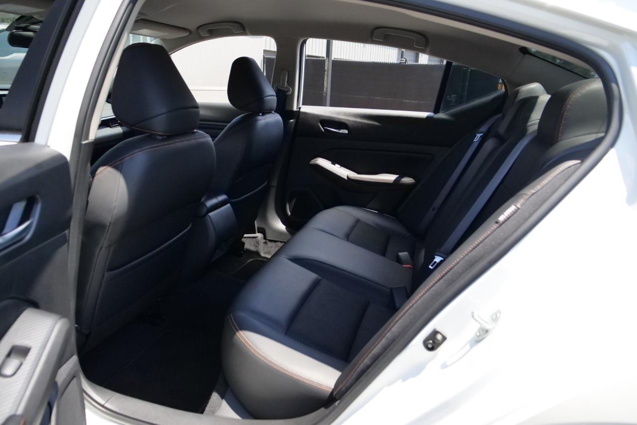 2020 Nissan Altima 2.5 SR / CarPlay / Android Auto! High Point NC