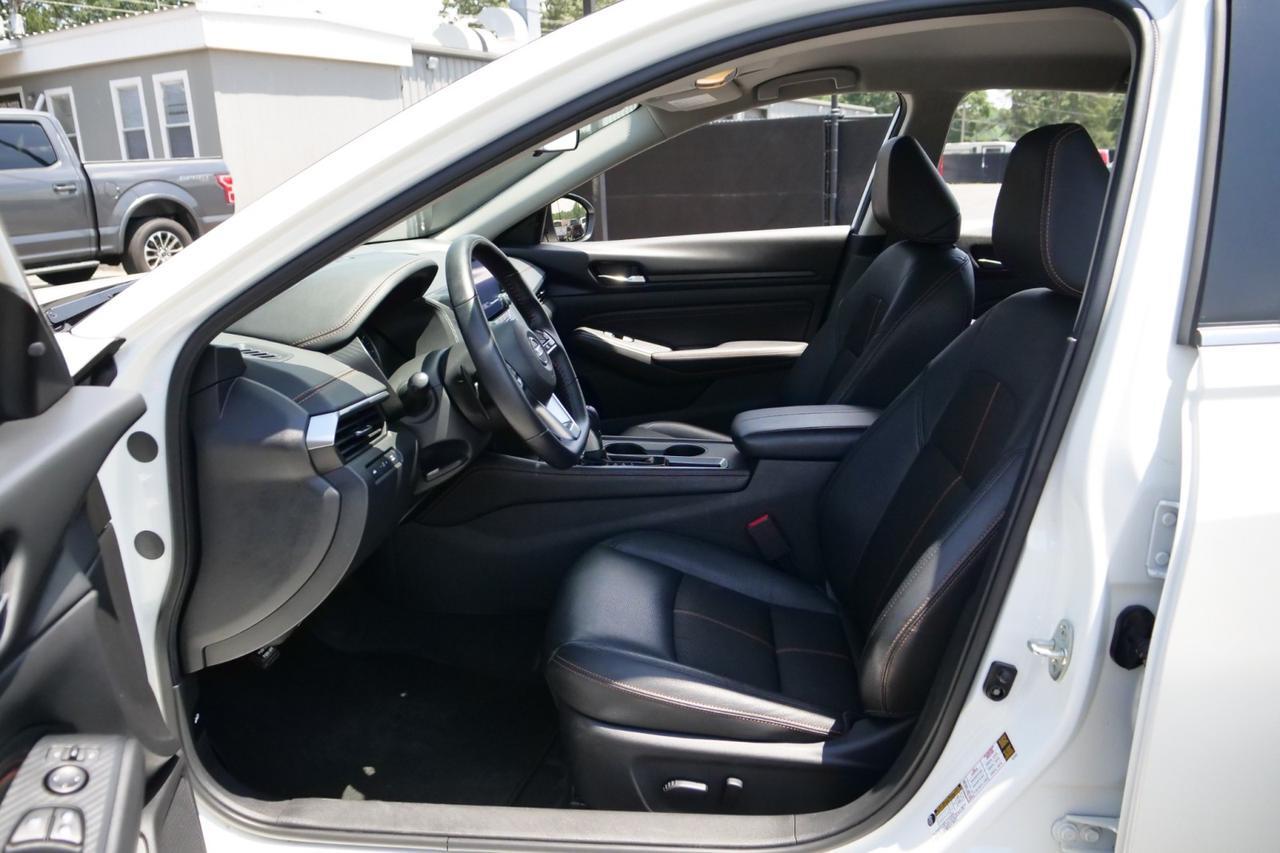 2020 Nissan Altima 2.5 SR / CarPlay / Android Auto! High Point NC