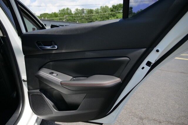 2020 Nissan Altima 2.5 SR / CarPlay / Android Auto! High Point NC