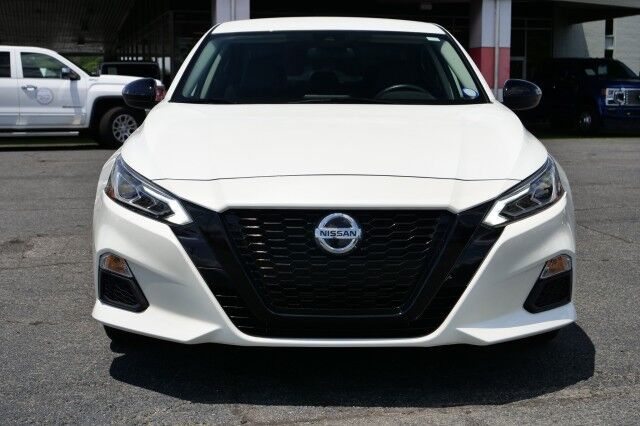 2020 Nissan Altima 2.5 SR / CarPlay / Android Auto! High Point NC