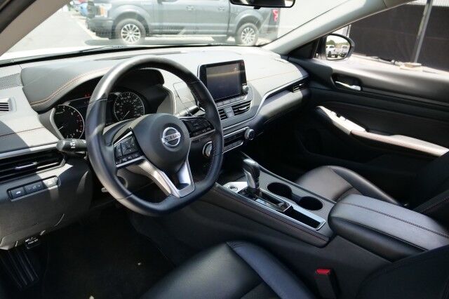 2020 Nissan Altima 2.5 SR / CarPlay / Android Auto! High Point NC
