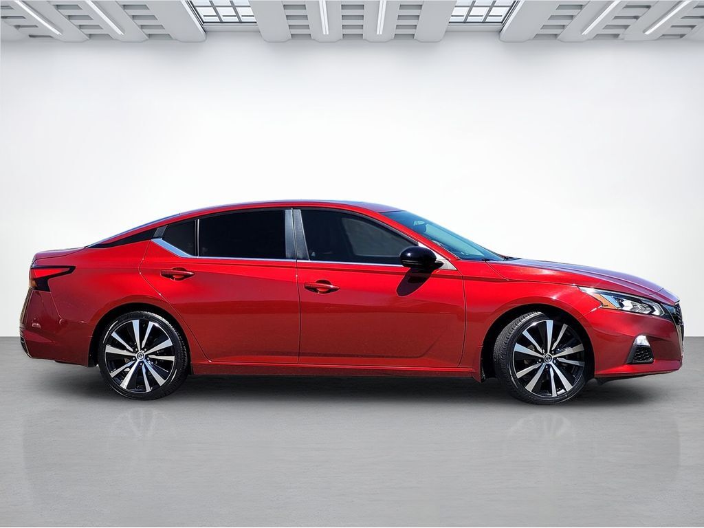 2020 Nissan Altima 2.5 SR