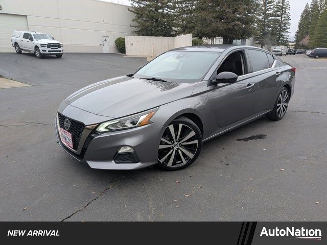 2020 Nissan Altima 2.5 SR