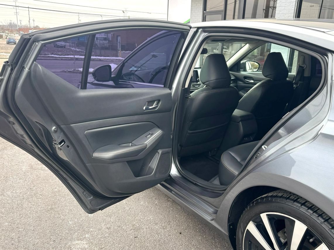 2020 Nissan Altima 2.5 SR Sedan 4D Cincinnati OH