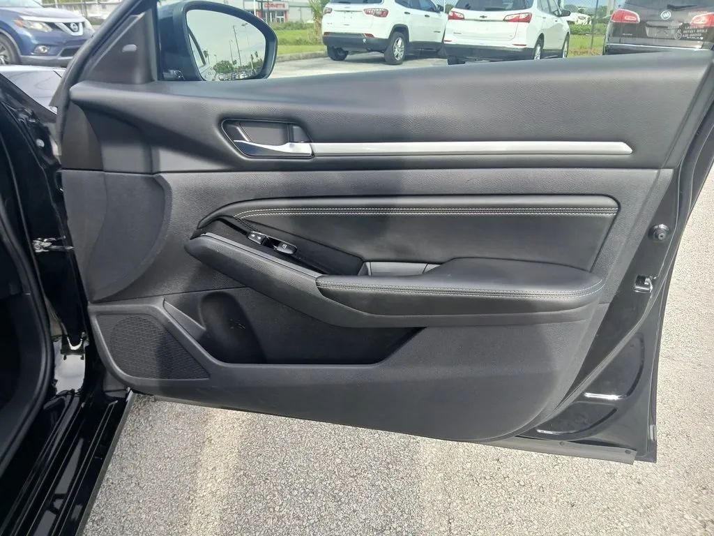 2020 Nissan Altima 2.5 SV Sedan 4D Maitland FL