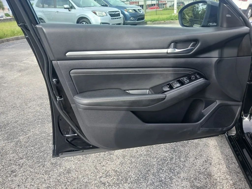 2020 Nissan Altima 2.5 SV Sedan 4D Maitland FL