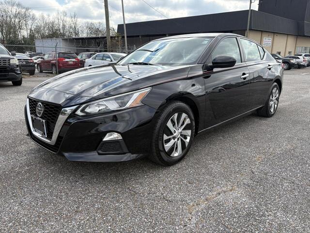 2020 Nissan Altima S's photo