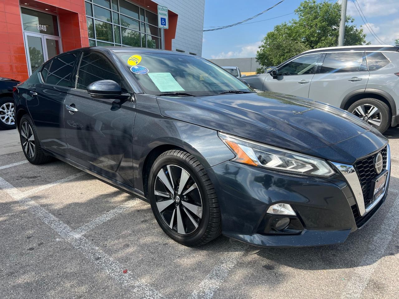 2020 Nissan Altima SL FWD