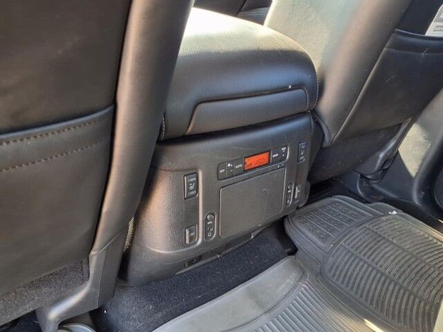 2020 Nissan Armada Platinum  TX 2020 Nissan Armada Platinum  TX