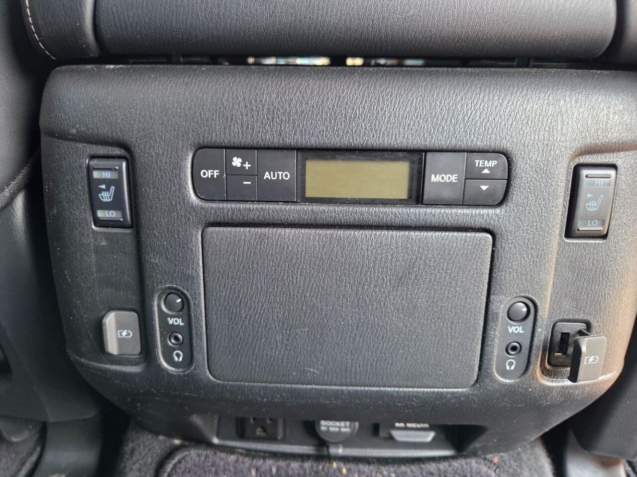 2020 Nissan Armada Platinum Charlton MA
